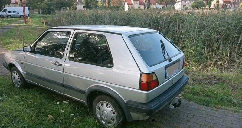 Volkswagen Golf cena 4990 przebieg: 260000, rok produkcji 1990 z Gdańsk małe 92